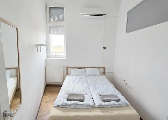 Artist * Будапешт